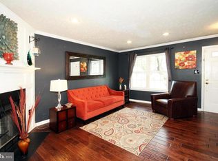 8927 Waldren Way, Lorton, VA 22079
