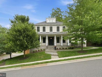 3555 N Dickerson St, Arlington, VA, 22207