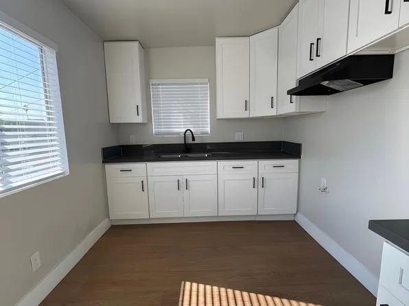 2659 S Catalina St #10A, Los Angeles, CA 90007