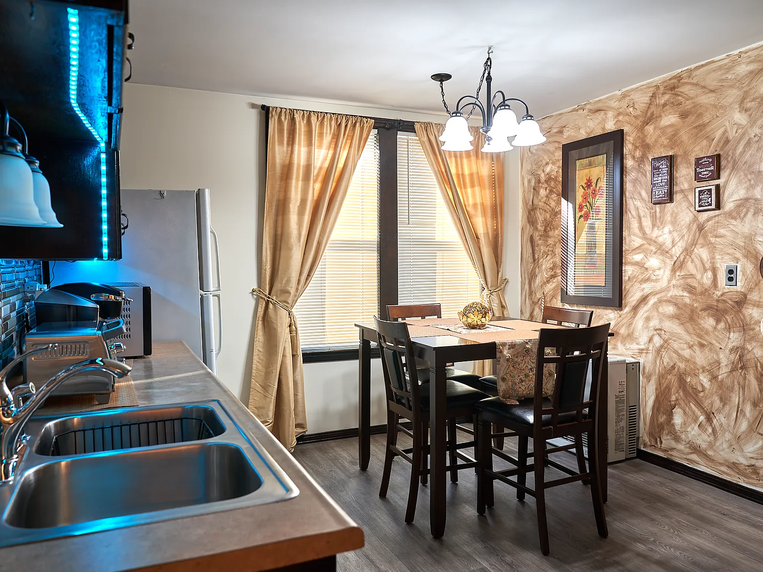 1 bed, 800 sqft, $2,000 — Photo 2