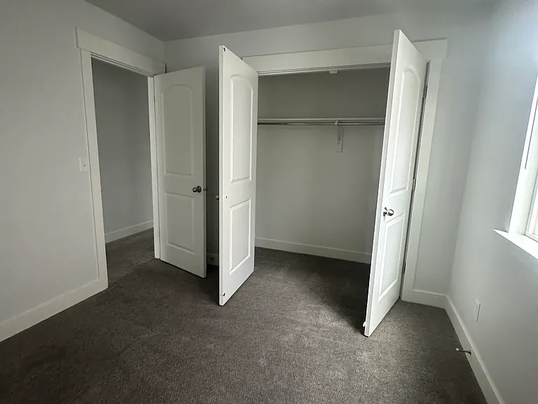4336 W Watchmen Way — Photo 10