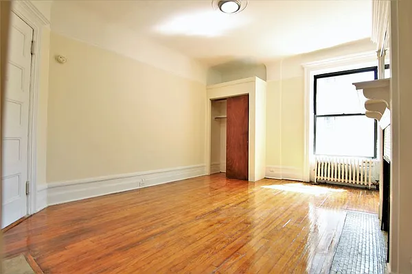 Rented by JK Dansar Corp | media 13