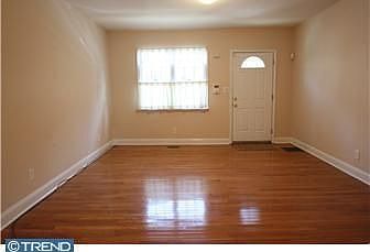 2nd image of 1938 Pemberton St