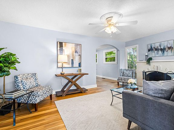 5th image of 251 Kingwood Ave NW