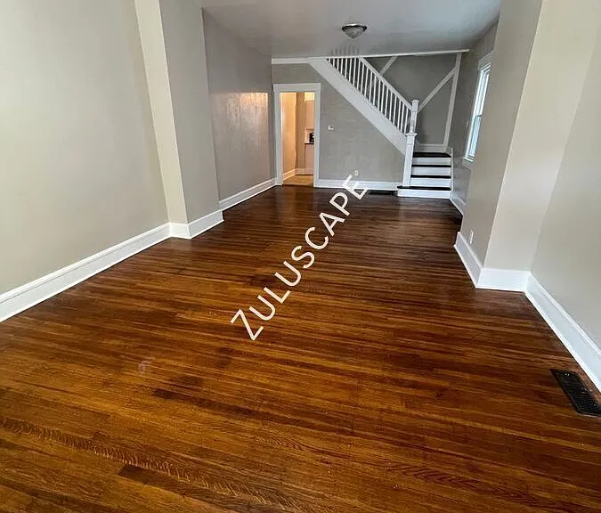 1534 E Ohio St — Photo 4