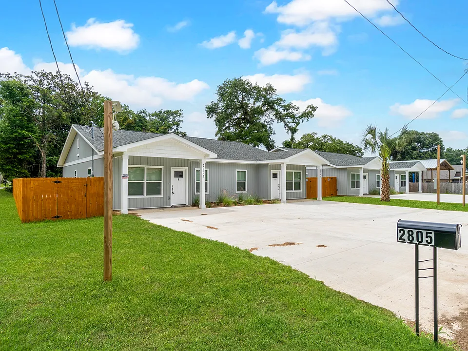 2805 N V St #A