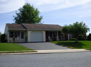 18 Cowpath, Denver, PA 17517