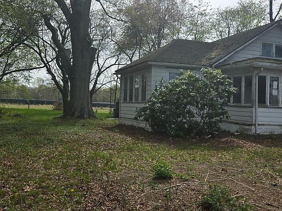 4th image of 512 W Franklin Rd