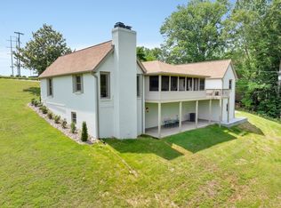 313 Fairway Dr, Clarksville, TN 37043