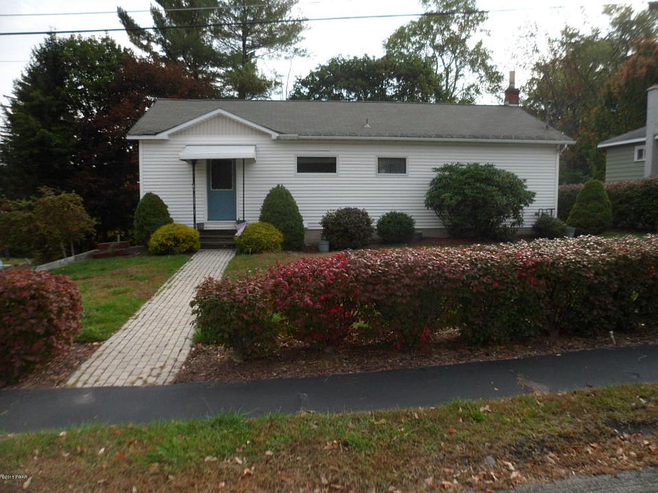 1st image of 1 Crestmont Dr