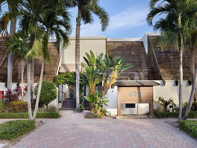 424 Hendricks Isle #6 — Photo 17