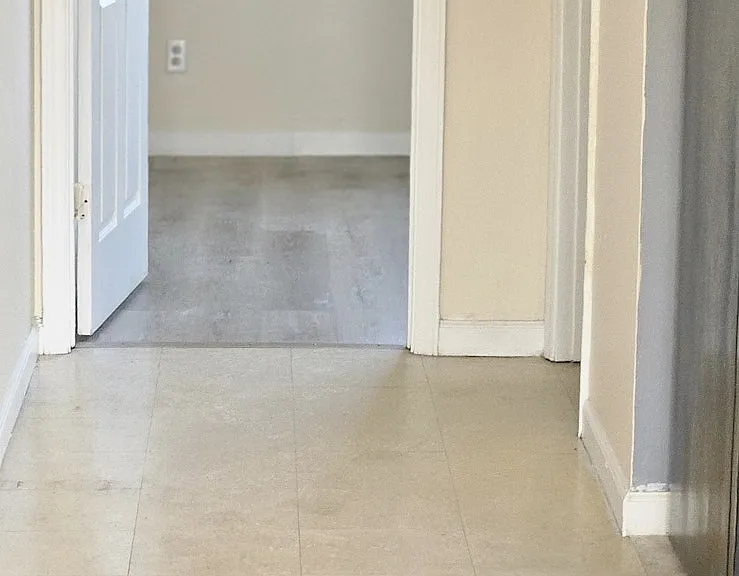 190 Lovers Ln #YOUR RENTAL — Photo 4