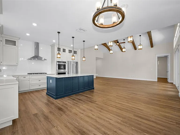 522 Louden Ave — Photo 24