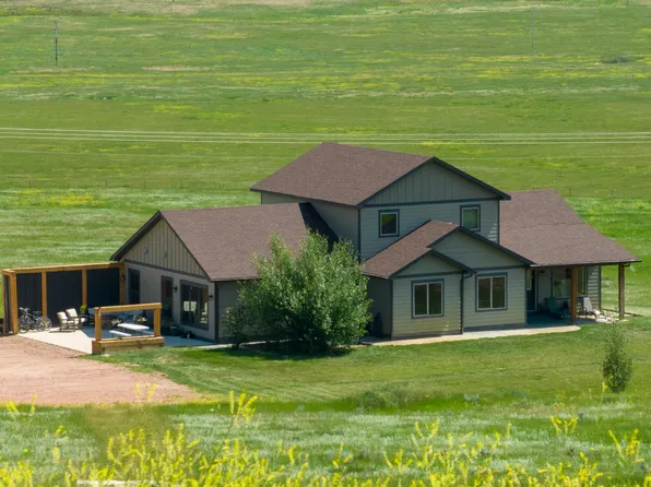 15584 Us Highway 14, Moorcroft, WY 82721