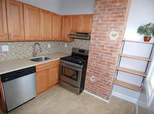 30-78 42nd St #B1, Astoria, NY 11103