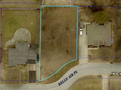 619 Belle Air Place, Carthage, MO, 64836