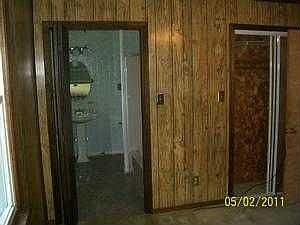 2nd image of 2937 Springview Dr