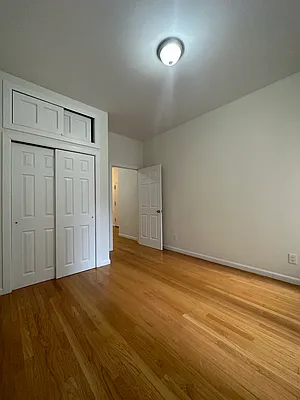 Rented by Peter R. Hungerford, LREB | media 41