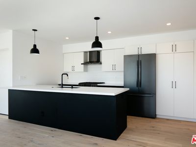 2811 3rd St #3, Santa Monica, CA, 90405