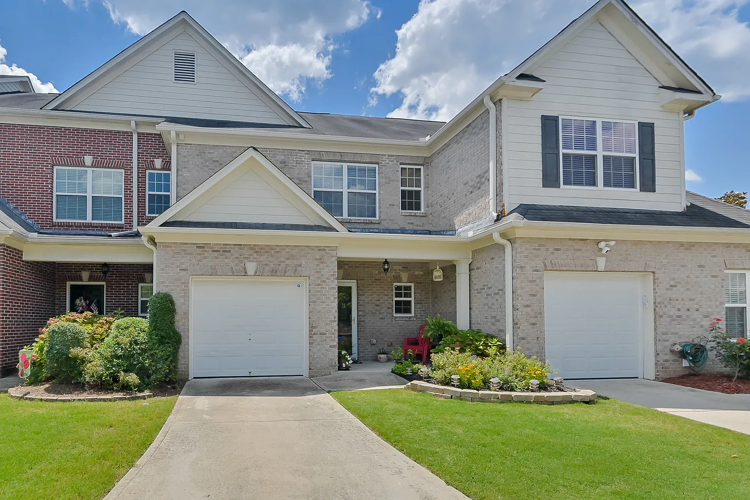 75 Granite Way photo 1