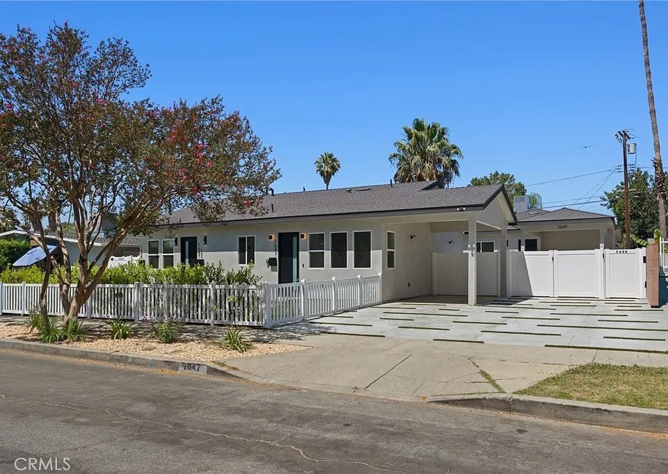 7647 1/2 Melvin Ave