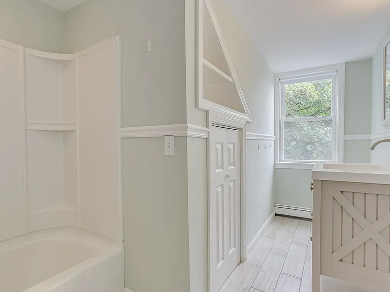 88 M St — Photo 24