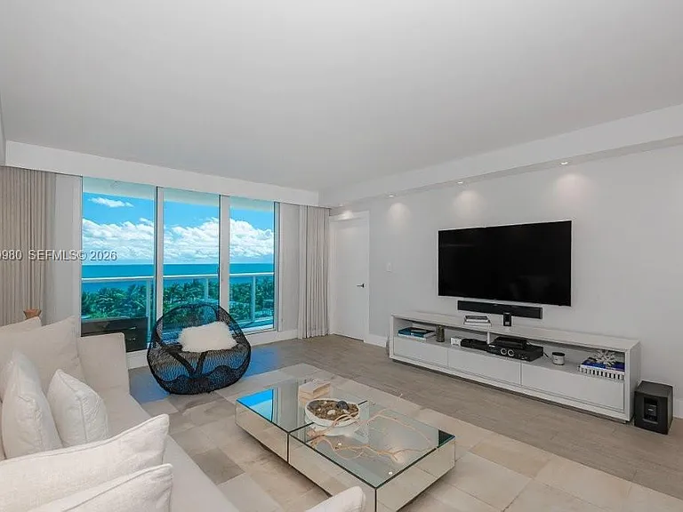2301 Collins Ave #738 — Photo 17