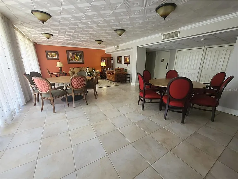 1460 Gulf Blvd #1102 — Photo 24