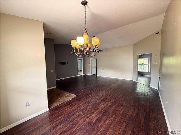 3rd image of 4144 N Mae West Way