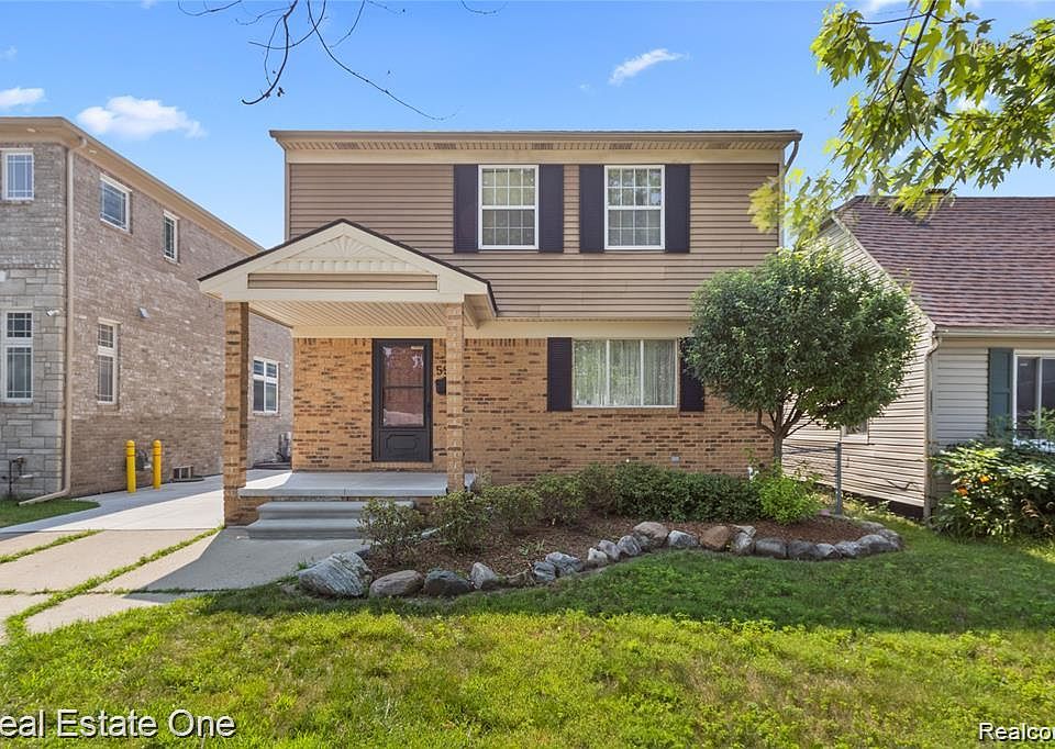 Apple - だ  5955 N Beech Daly Rd, Dearborn Heights, MI 48127 | MLS
