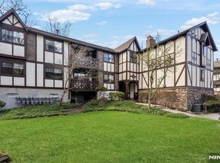 2309 Hemingway Ln #2309, Mahwah, NJ