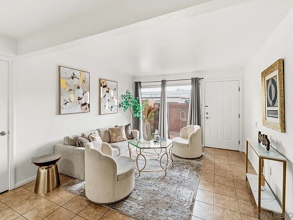 3rd image of 3454 Castle Glen Dr Unit 134