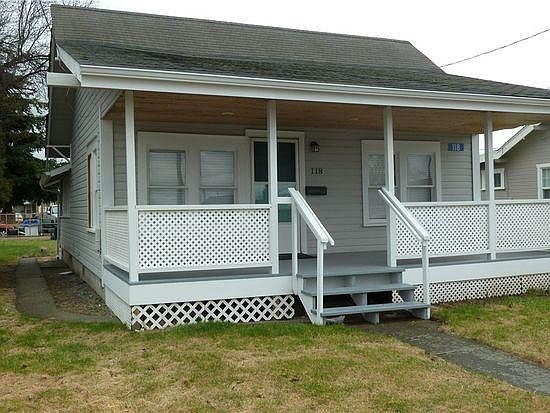 2nd image of 118 Hazel Ave