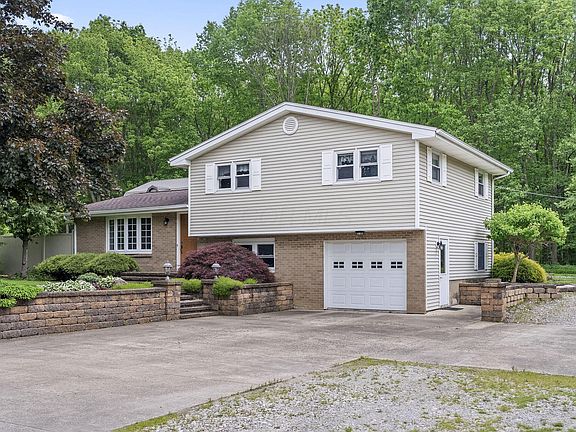 2nd image of 9220 Mount Gilead Rd