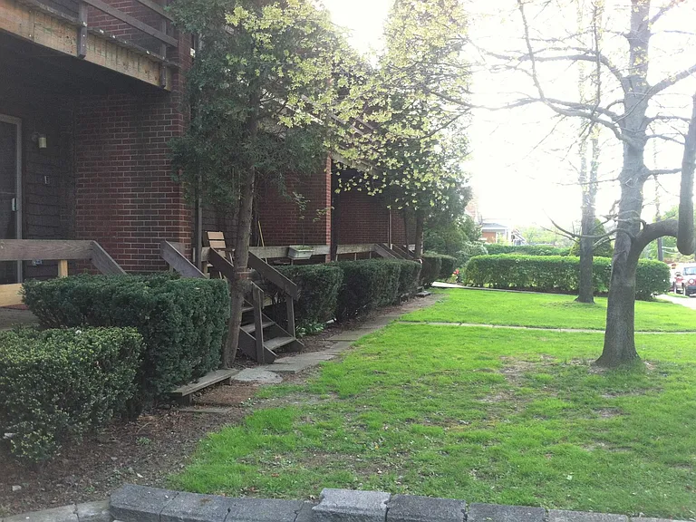 6350 Forward Ave #25 — Photo 7