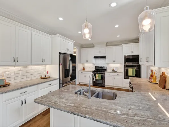 261 Character Dr, Rolesville, NC 27571