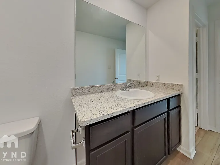 6112 Underwood Way — Photo 9