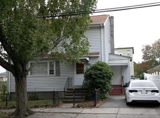 35 Clovelly St, Lynn, MA 01902