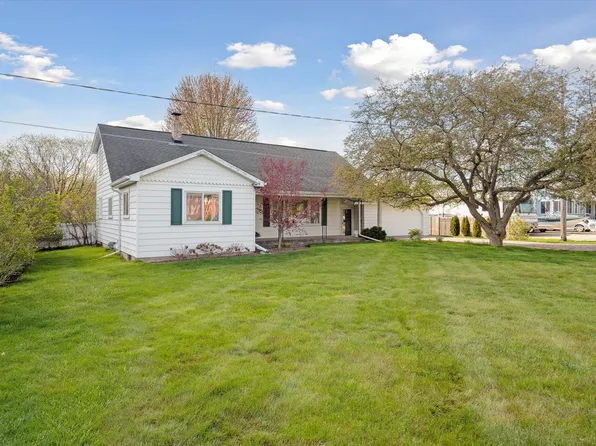 11307 Irish Rd, Otisville, MI 48463