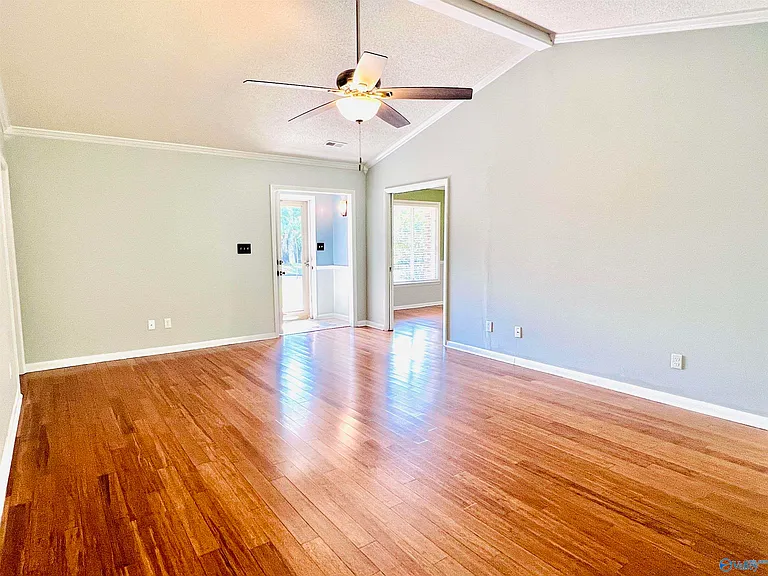 116 Bibb Dr — Photo 6