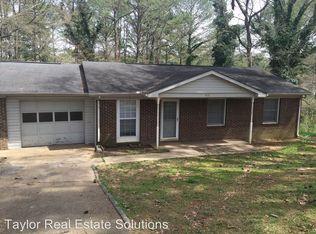419 Shamrock Ave, Weaver, AL 36277
