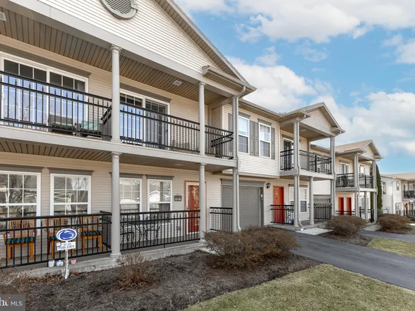 131 Presidents Dr, State College, PA 16803