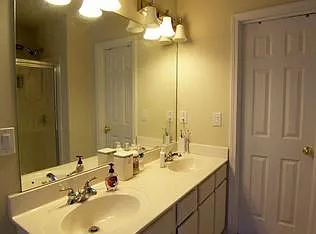 11090 Brunson Dr — Photo 24