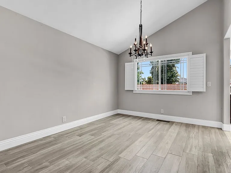 171 S Bayberry Ct — Photo 7