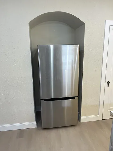 2 bed, 1074 sqft, $1,800 — Photo 3