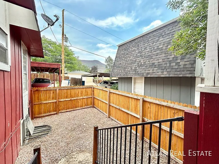 331 N Columbine St #D — Photo 24