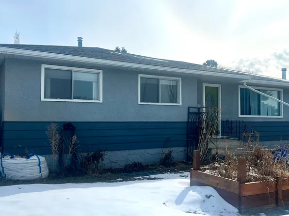 15003 81st St NW, Edmonton, AB T5C 1P4