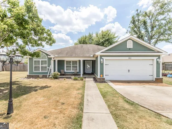 312 Thornton Dr, Bonaire, GA 31005