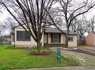 918 Ralph St, Grand Prairie, TX 75051