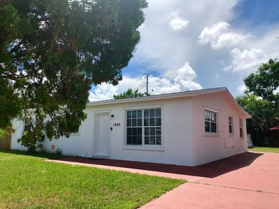 1240 NE 213th Ter, Miami, FL, 33179